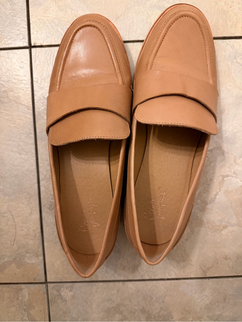 Crown Vintage Women's Tan Slip-On Penny Loafers
